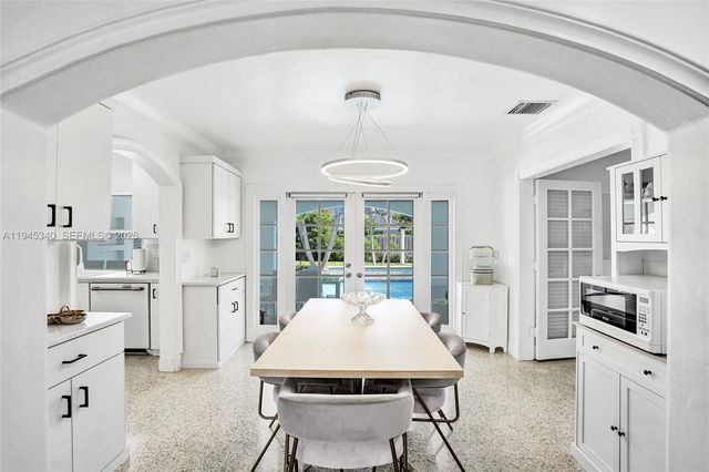 280 NE Spanish Ct 280, Boca Raton, FL 33432