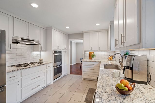 7707 La Risa Drive, Dallas, TX 75248