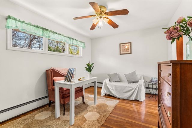14 Wilson Rd, Wakefield, MA 01880