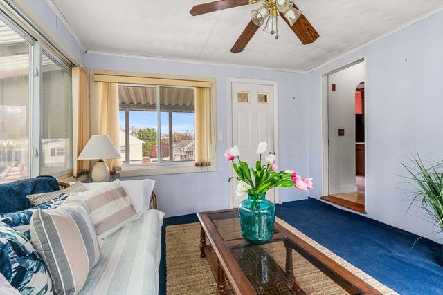 14 Wilson Rd, Wakefield, MA 01880