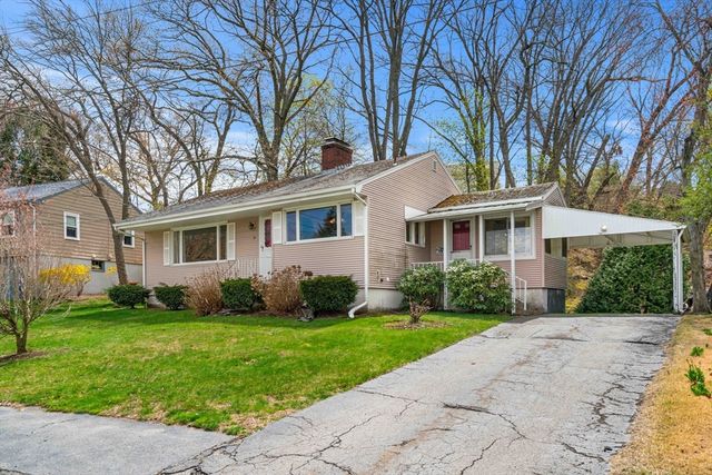 14 Wilson Rd, Wakefield, MA 01880