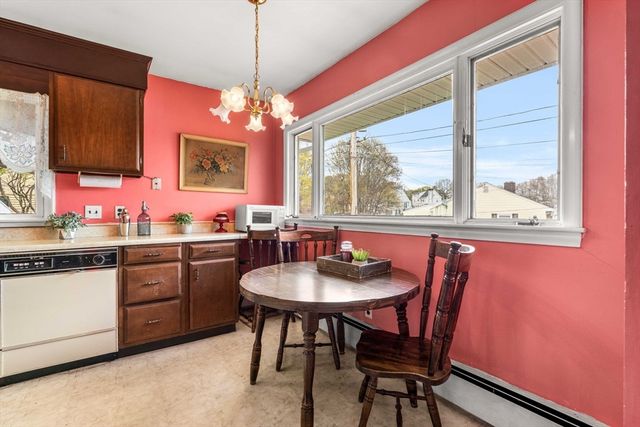 14 Wilson Rd, Wakefield, MA 01880