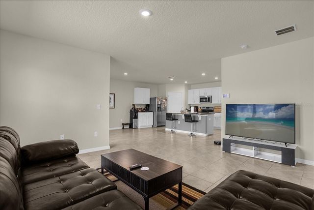 285 SUMMERSHORE DRIVE, Auburndale, FL 33823