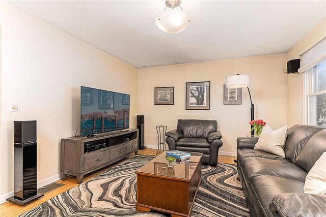 173 Russell Drive, Tiverton, RI 02878