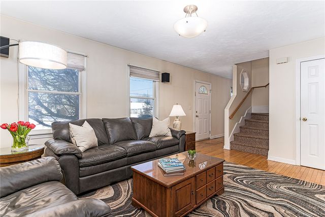 173 Russell Drive, Tiverton, RI 02878