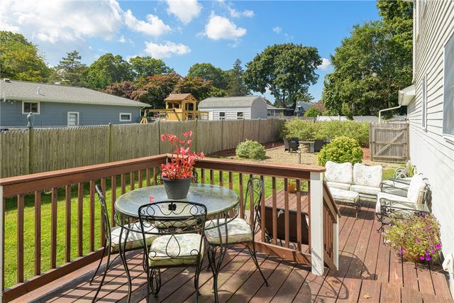 173 Russell Drive, Tiverton, RI 02878