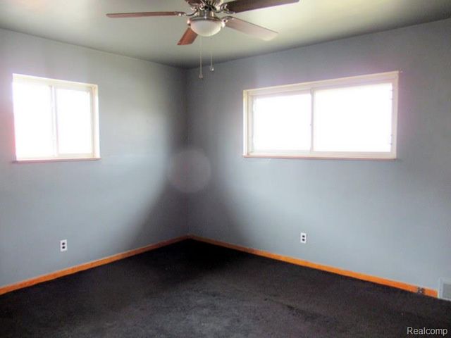 17716 Veronica Avenue, Eastpointe, MI 48021