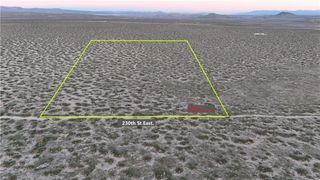 230 W Avenue N, Palmdale, CA 93551