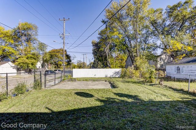 20070 Irvington Street, Highland Park, MI 48203