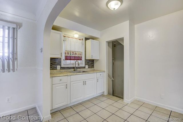 20070 Irvington Street, Highland Park, MI 48203