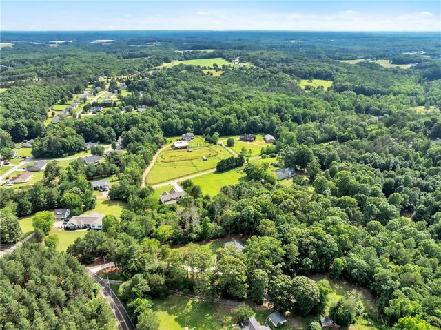 521 Firetower Road, Williamston, SC 29697