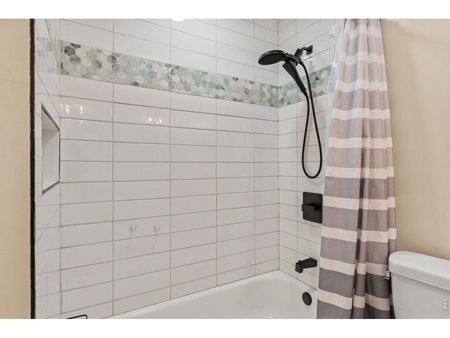2965 S Teller St, Denver, CO 80227