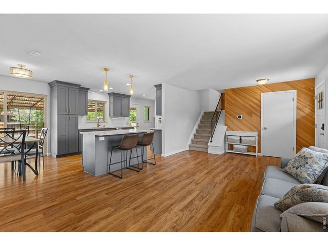 2965 S Teller St, Denver, CO 80227