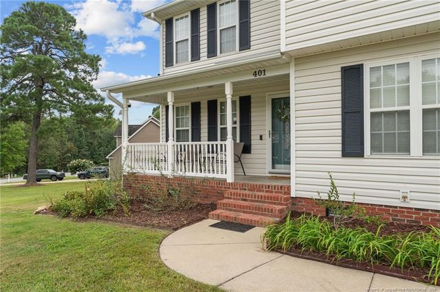 401 Yorkshire Drive, Cameron, NC 28326