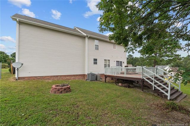 401 Yorkshire Drive, Cameron, NC 28326