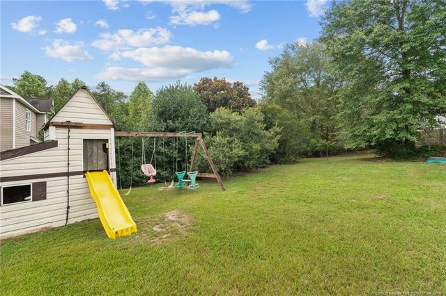 401 Yorkshire Drive, Cameron, NC 28326