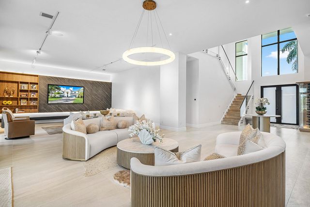 17353 Rosella Road, Boca Raton, FL 33496