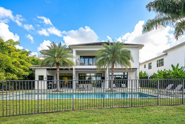 17353 Rosella Road, Boca Raton, FL 33496