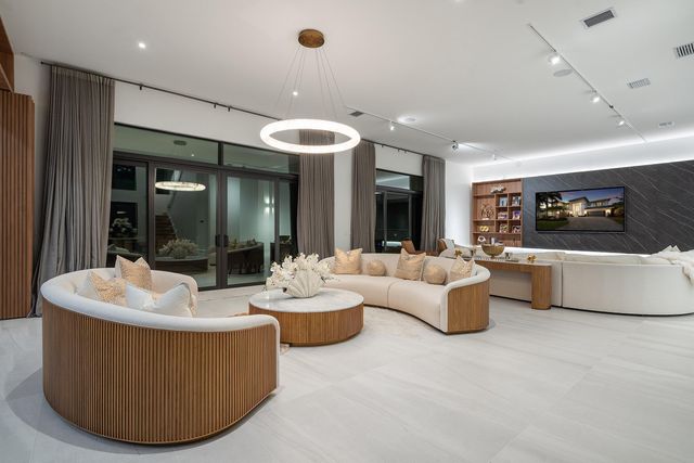 17353 Rosella Road, Boca Raton, FL 33496