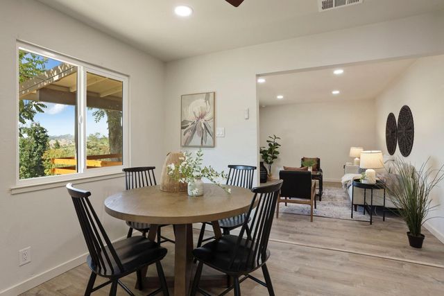 8122 Main St, Mokelumne Hill, CA 95245