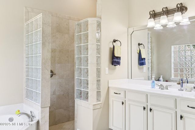 1311 EAGLE CROSSING Drive, Orange Park, FL 32065