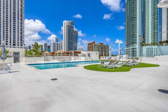 275 NE 18th St 1510, Miami, FL 33132