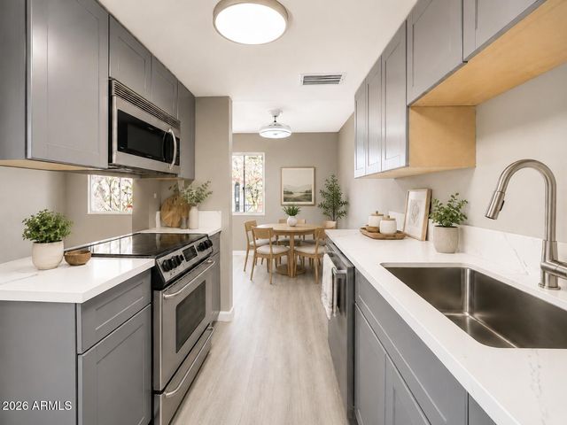 600 S Dobson Road 87, Mesa, AZ 85202