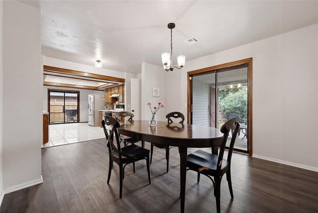 17108 Sunny Hollow Road, Edmond, OK 73012