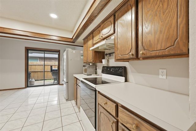17108 Sunny Hollow Road, Edmond, OK 73012