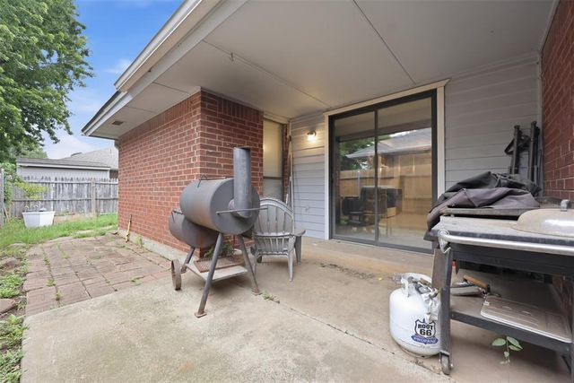17108 Sunny Hollow Road, Edmond, OK 73012
