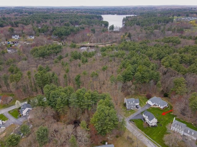 37 Beechwood Dr, Haverhill, MA 01832