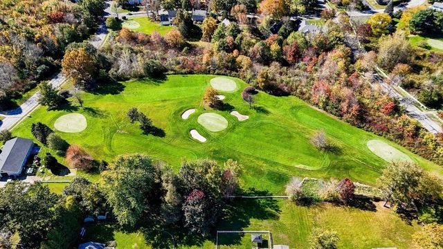 37 Beechwood Dr, Haverhill, MA 01832