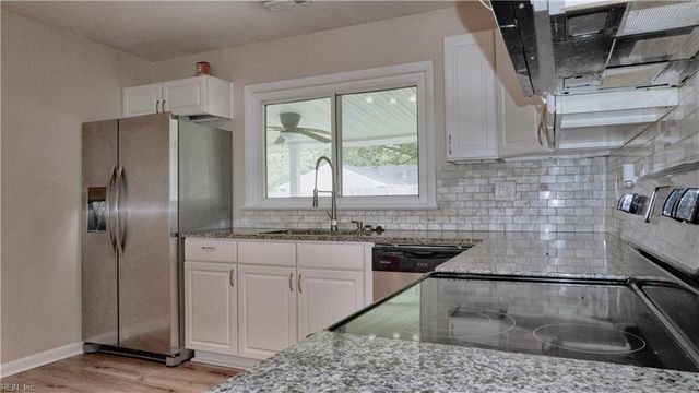 3401 Woodsman LN, Virginia Beach, VA 23452