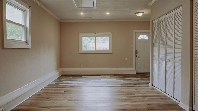 3401 Woodsman LN, Virginia Beach, VA 23452