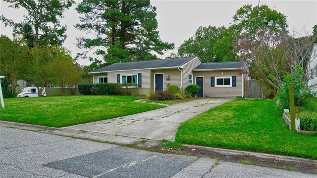 3401 Woodsman LN, Virginia Beach, VA 23452