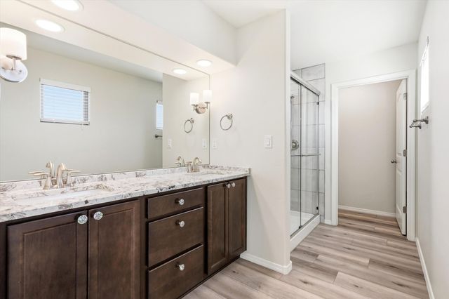 4381 Lauren, Rio Rancho, NM 87124