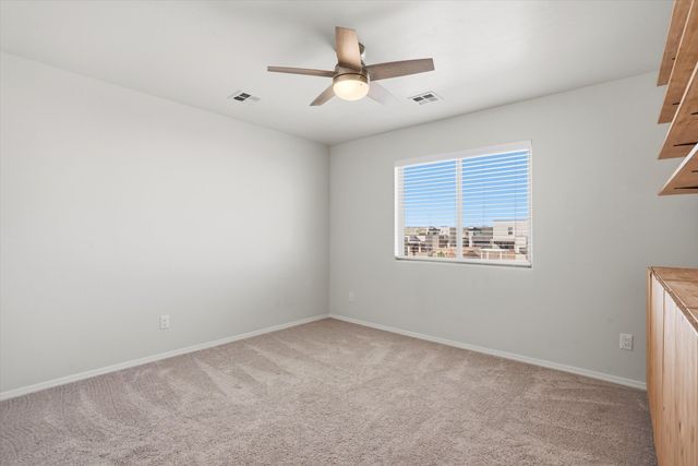 4381 Lauren, Rio Rancho, NM 87124