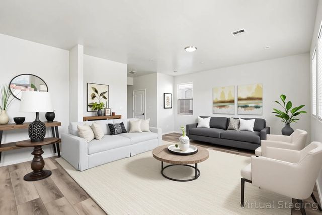 4381 Lauren, Rio Rancho, NM 87124