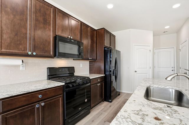 4381 Lauren, Rio Rancho, NM 87124