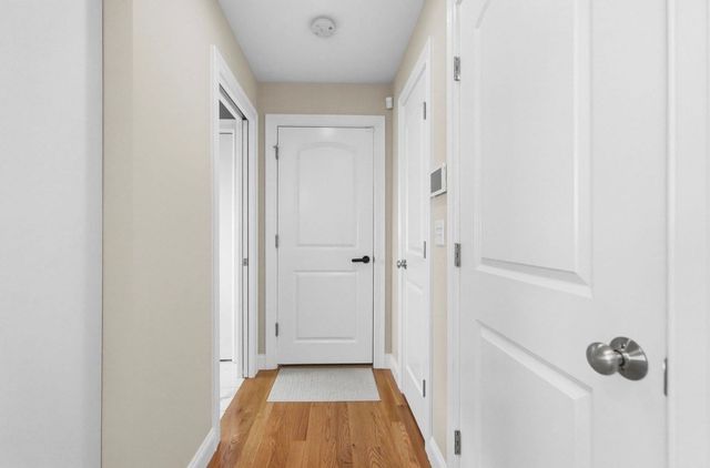 8 Lannister Ln, Seekonk, MA 02771
