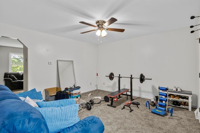 166-168 Heritage Drive, Nicholasville, KY 40356