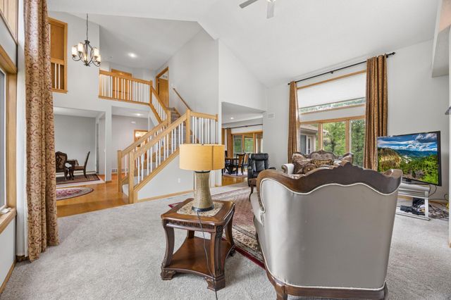 17126 Jonathan Court, Lakeville, MN 55044