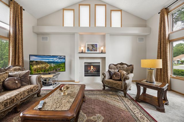 17126 Jonathan Court, Lakeville, MN 55044