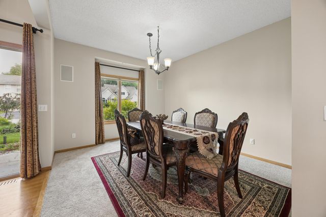 17126 Jonathan Court, Lakeville, MN 55044