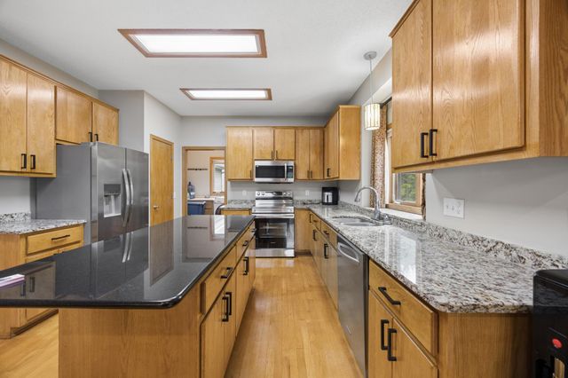 17126 Jonathan Court, Lakeville, MN 55044