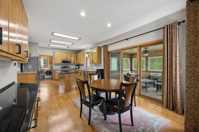 17126 Jonathan Court, Lakeville, MN 55044