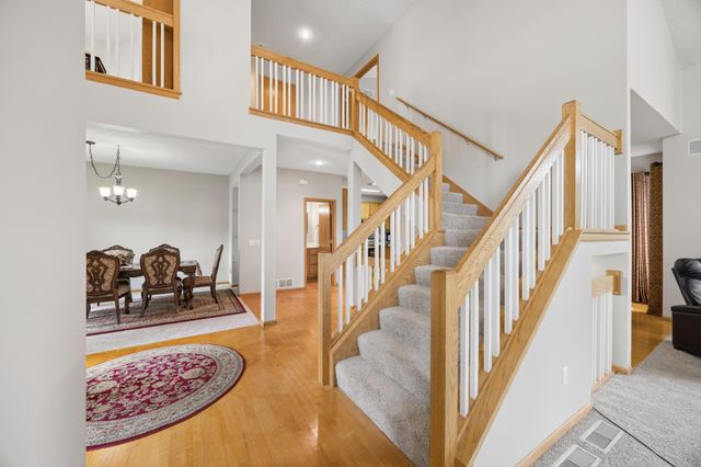 17126 Jonathan Court, Lakeville, MN 55044