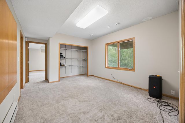 17126 Jonathan Court, Lakeville, MN 55044