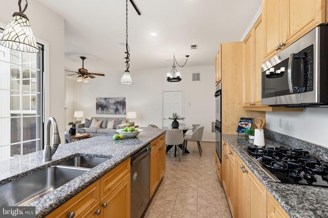 13756 FLEET ST, Woodbridge, VA 22191