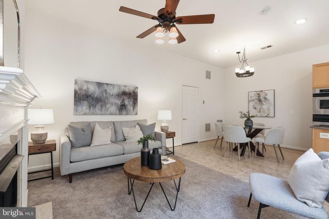 13756 FLEET ST, Woodbridge, VA 22191